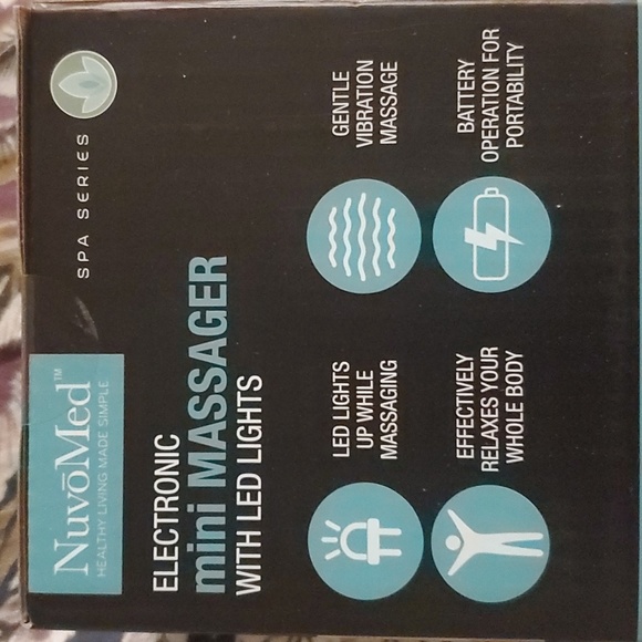 Electronic mini Massager with LED lights - Picture 2 of 3